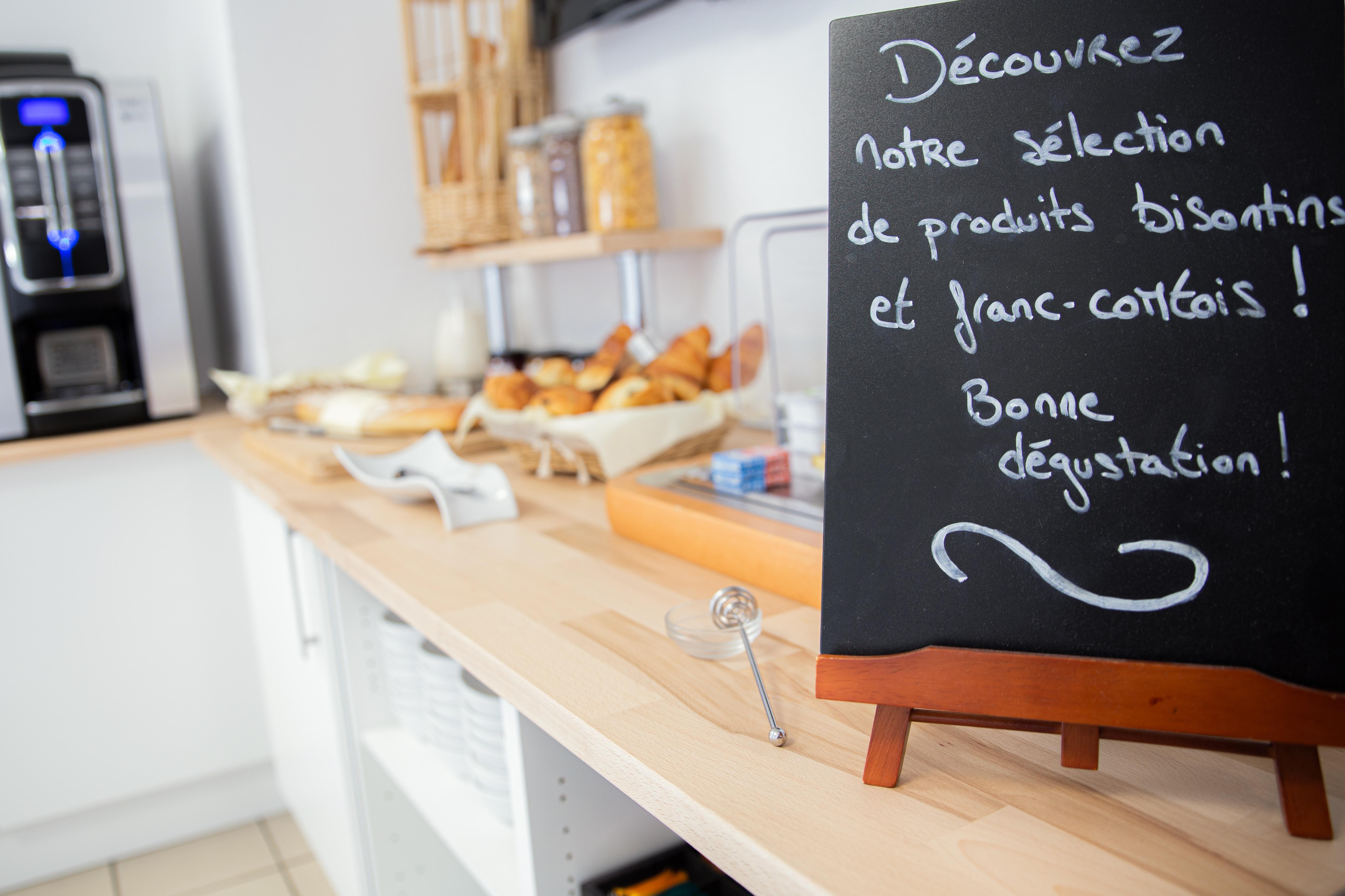 Comfort Aparthotel Besancon Hauts Du Chazal Exterior photo